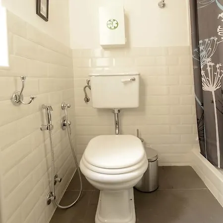 شقة Via Montebello *