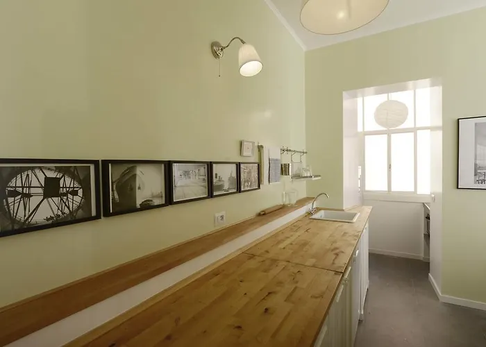 Via Montebello Apartman